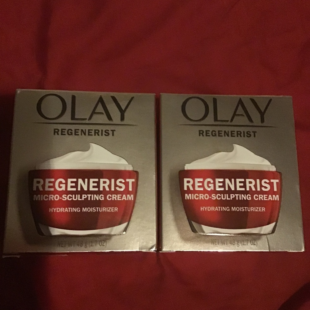 Lot of 2 Olay regenerist whip